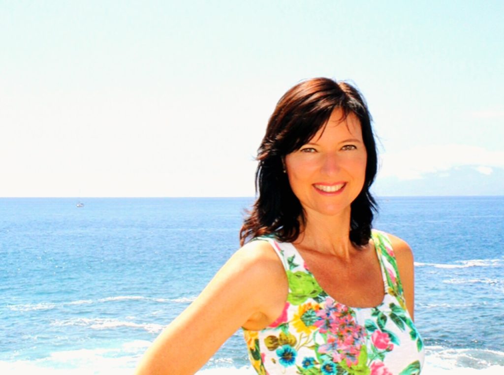 Conny Lassen, Manager de Spanish Work Exchange Programme, Práctica para estudiantes