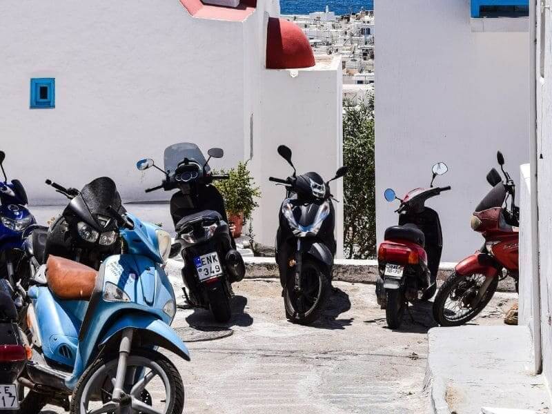 Prácticas Grecia Vespas