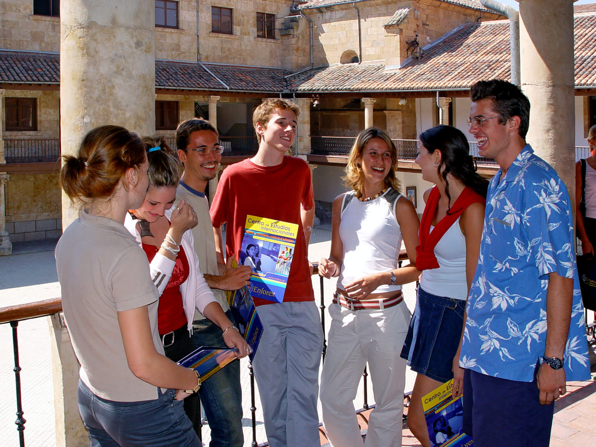 Stagiaires dans une école de langues en Espagne